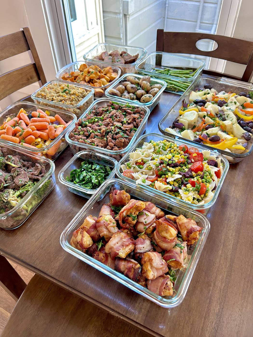 A full week of meals prepared by Chef Silmara